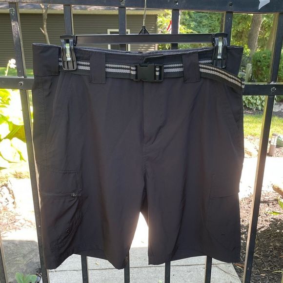 Denali Shorts Denali Mens Stretch Belted Hybrid Cargo Shorts Black